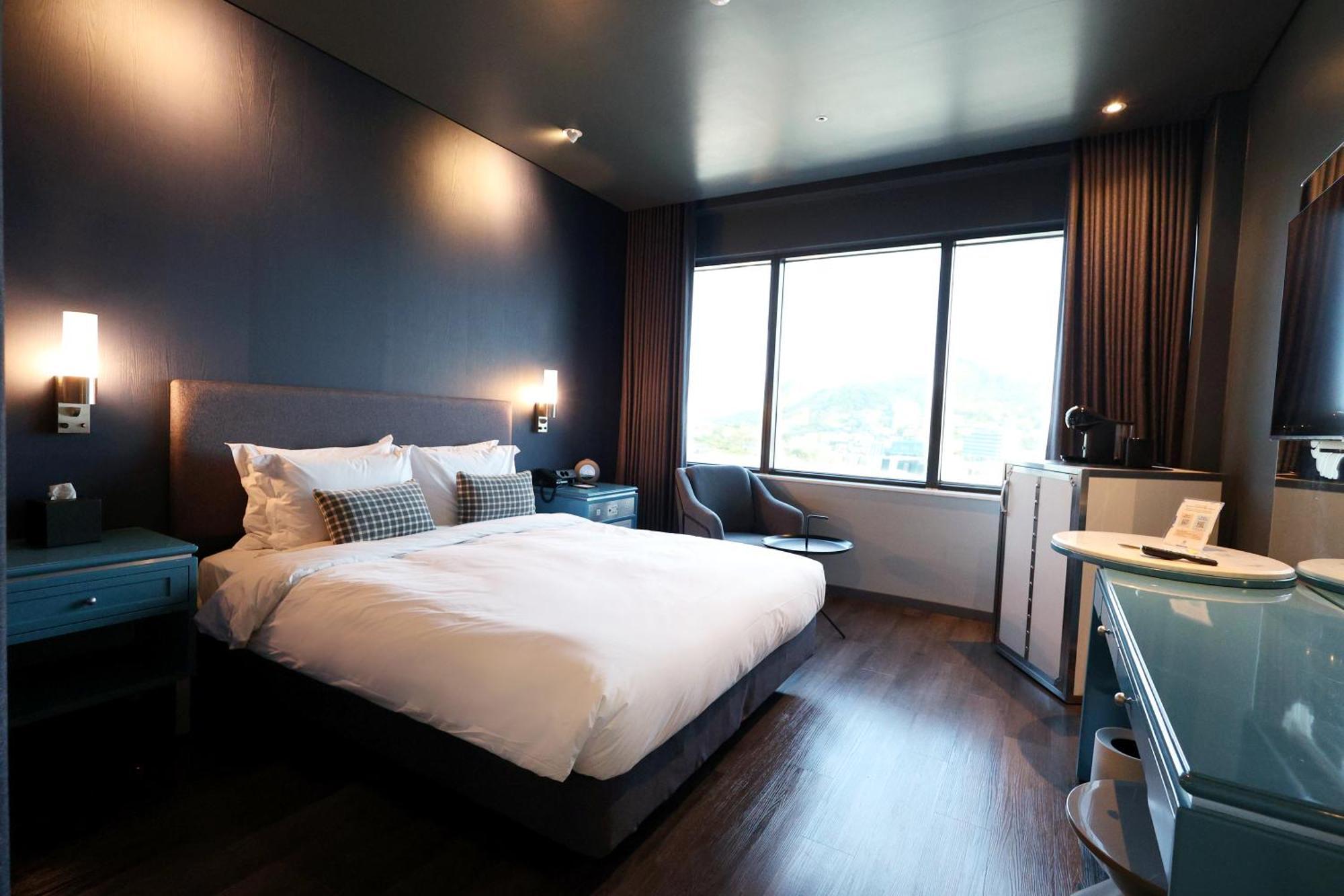 Hotel Imperial Palace Boutique Itaewon 3*